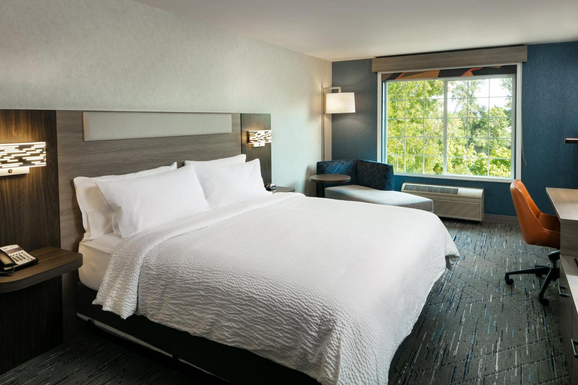 Holiday Inn Express Corvallis-On The River By Ihg Екстериор снимка