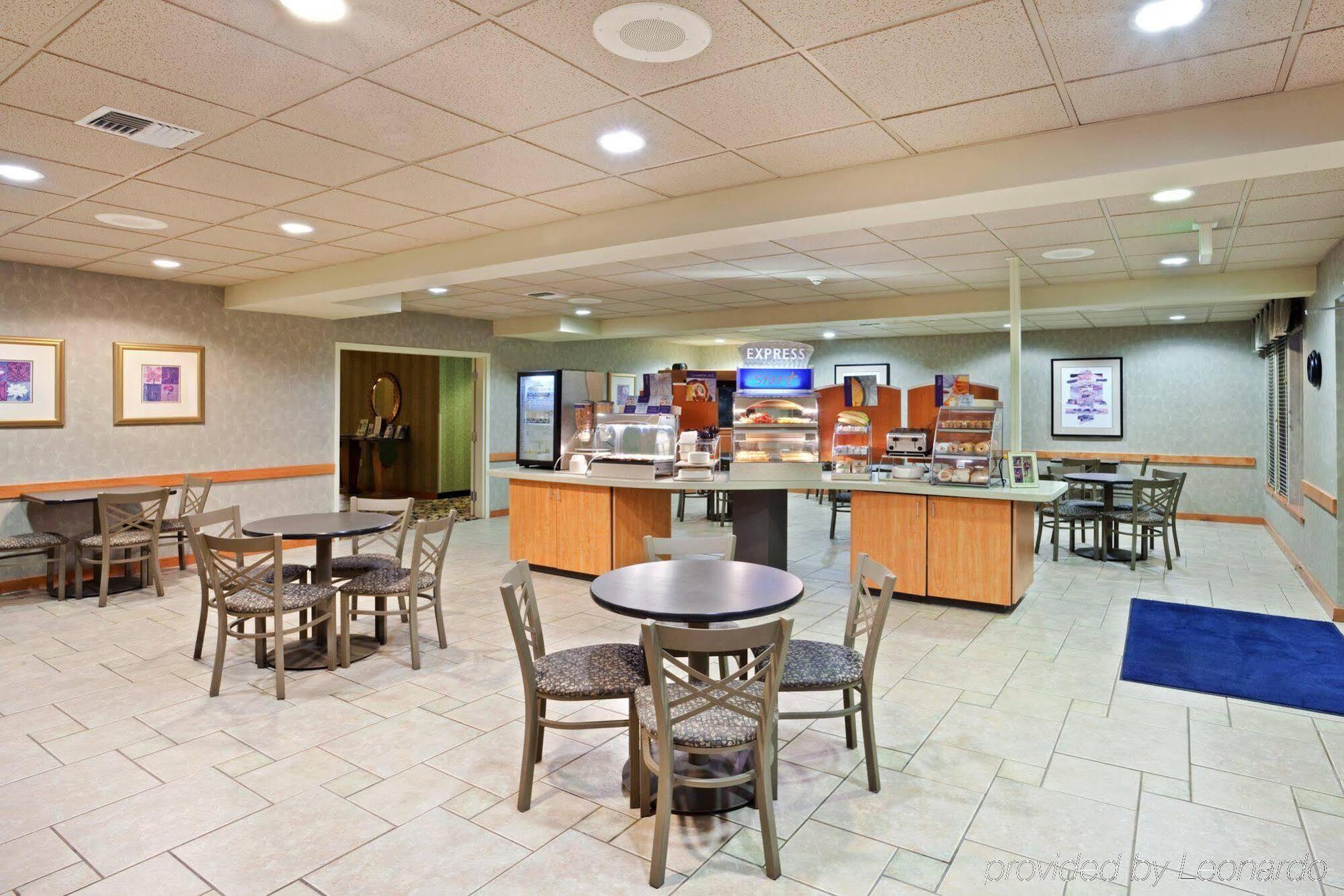 Holiday Inn Express Corvallis-On The River By Ihg Екстериор снимка